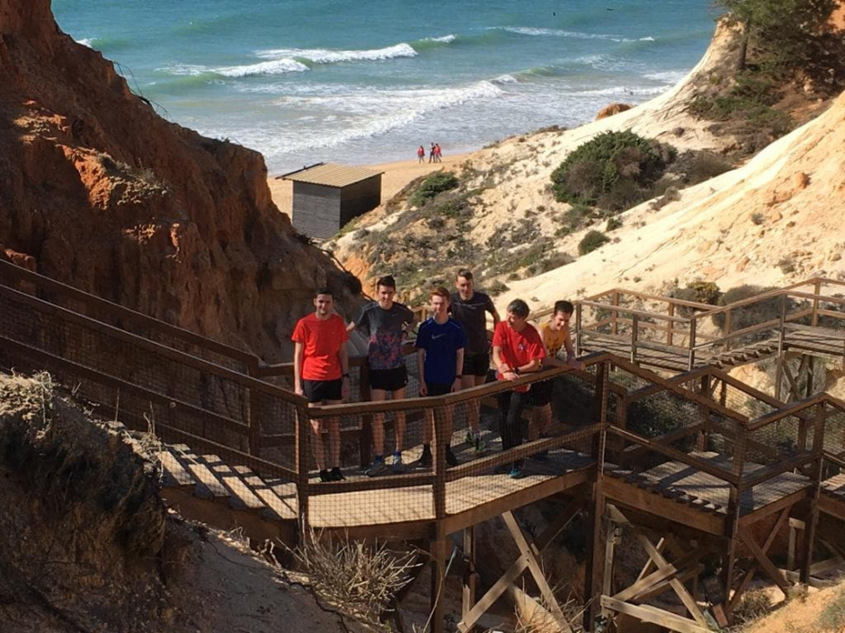 Even bijkomen na de duurloop over het strand